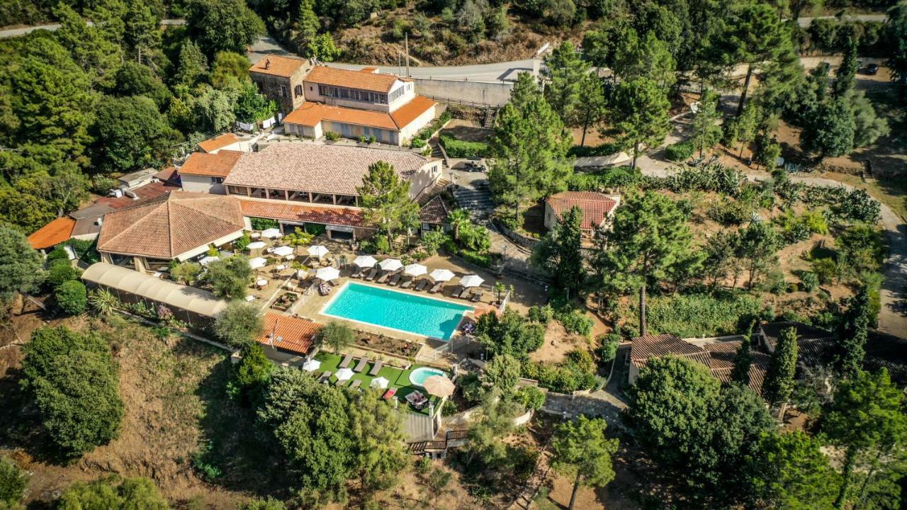 Готель Domaine De L'Oriu Serriera  Екстер'єр фото